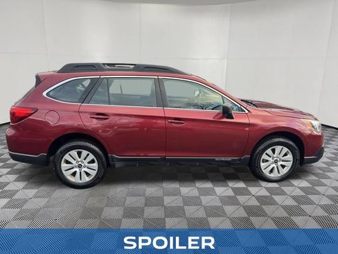 Used 2017 Subaru Outback 2.5i AWD/4WD image 8