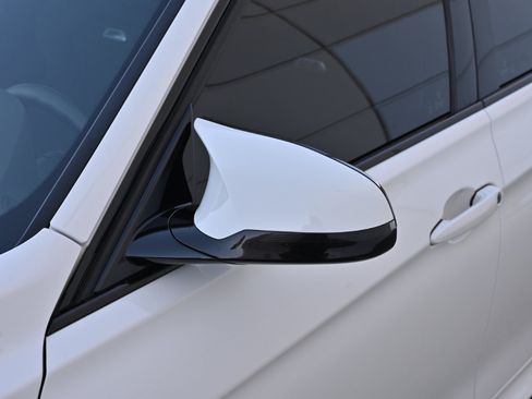 Used 2016 BMW M3 RWD image 56