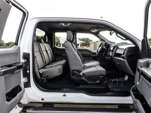 Used 2019 Ford F150 XLT w/ Equipment Group 301A Mid RWD image 34