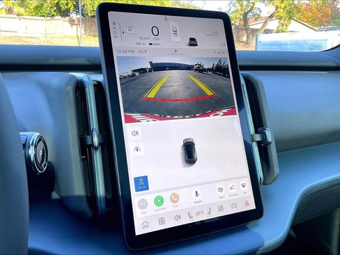 New 2025 Volvo EX30 Plus w/ Protection Package Premier image 20