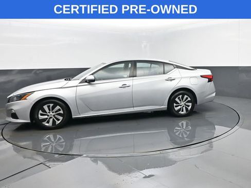 Used 2022 Nissan Altima 2.5 S FWD image 5