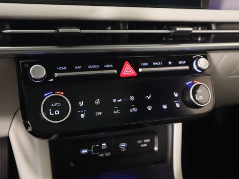 Certified 2026 Hyundai Tucson Limited image 8