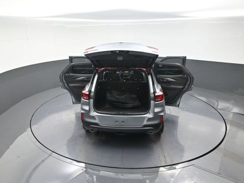 Used 2023 Chevrolet TrailBlazer RS w/ Sun and Liftgate Package image 12