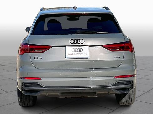 Certified 2025 Audi Q3 2.0T Premium w/ Convenience Package image 4
