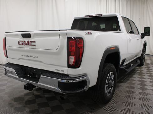 Used 2022 GMC Sierra 2500 SLE w/ SLE Value Package; AWD/4WD image 28