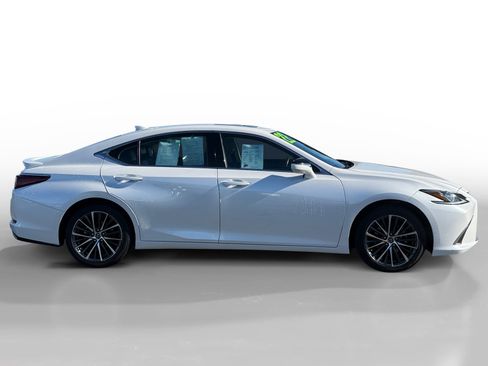 Used 2022 Lexus ES 350 w/ Premium Package image 6