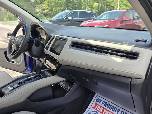 Used 2016 Honda HR-V EX image 22