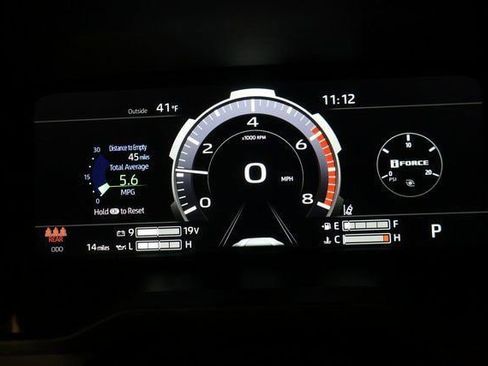New 2026 Toyota Tundra Limited AWD/4WD image 16