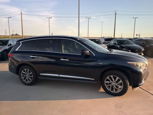 Used 2015 INFINITI QX60 FWD w/ Premium Plus Package image 8