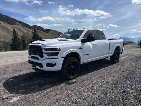 New 2026 RAM 3500 Limited AWD/4WD image 14