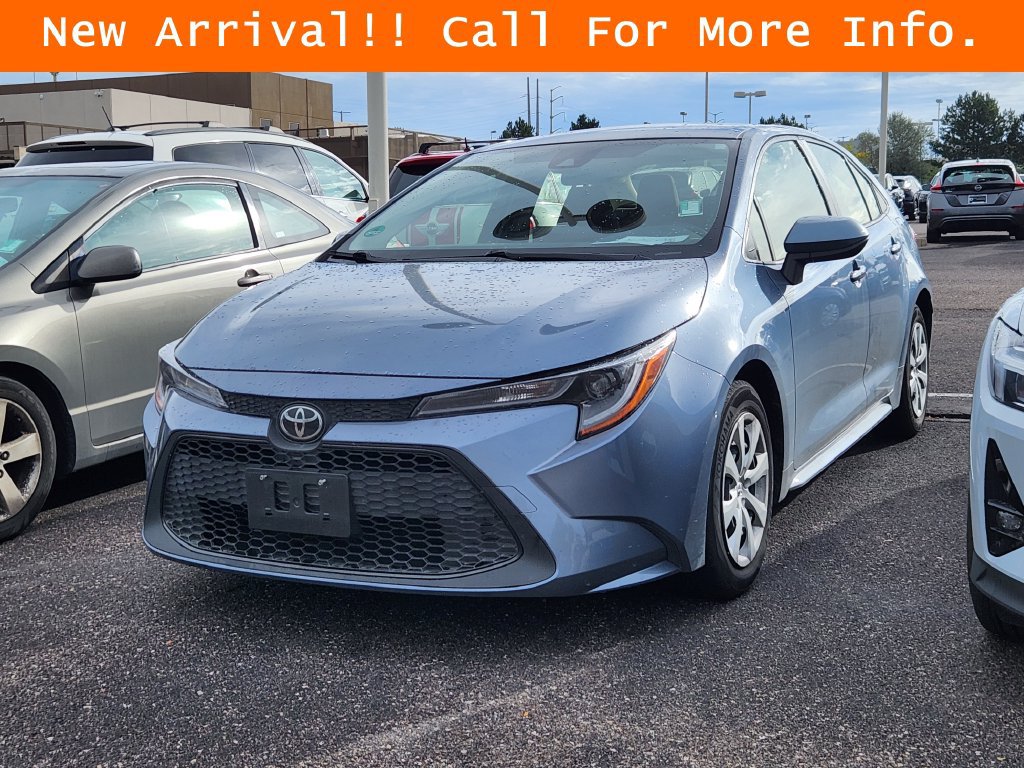 Used 2022 Toyota Corolla LE w/ Carpet Mat Package (TMS) FWD image 4