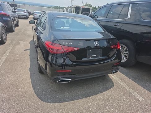 Used 2023 Mercedes-Benz C 300 Sedan image 7