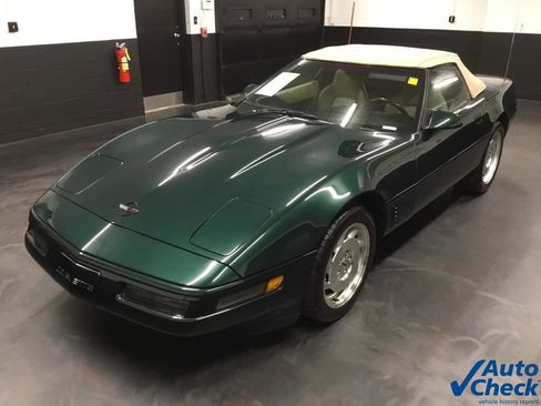 Used 1995 Chevrolet Corvette Convertible image 17