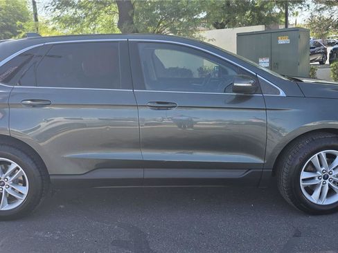 Used 2015 Ford Edge SEL FWD image 4