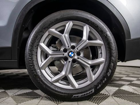 Used 2023 BMW X3 sDrive30i w/ Convenience Package RWD image 9