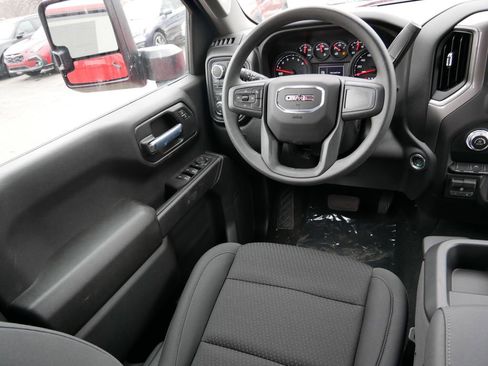 New 2026 GMC Sierra 1500 Pro w/ Pro Value Package AWD/4WD image 9