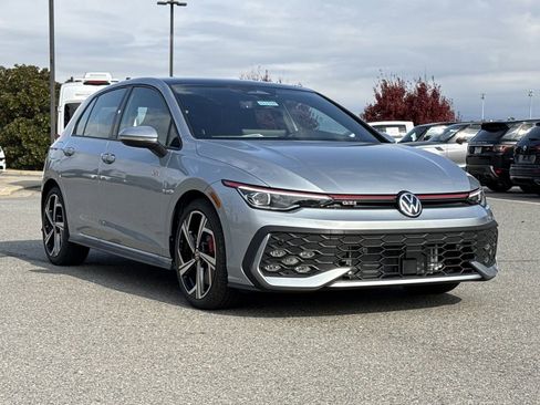 New 2026 Volkswagen GTI SE FWD image 7