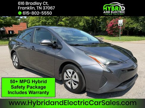 Used 2018 Toyota Prius Two w/ Prius Two Safety Plus Package FWD image 1