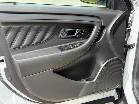 Used 2018 Ford Taurus Police Interceptor AWD image 25