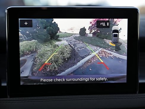 Used 2021 Lincoln Corsair FWD w/ Premium Package image 35