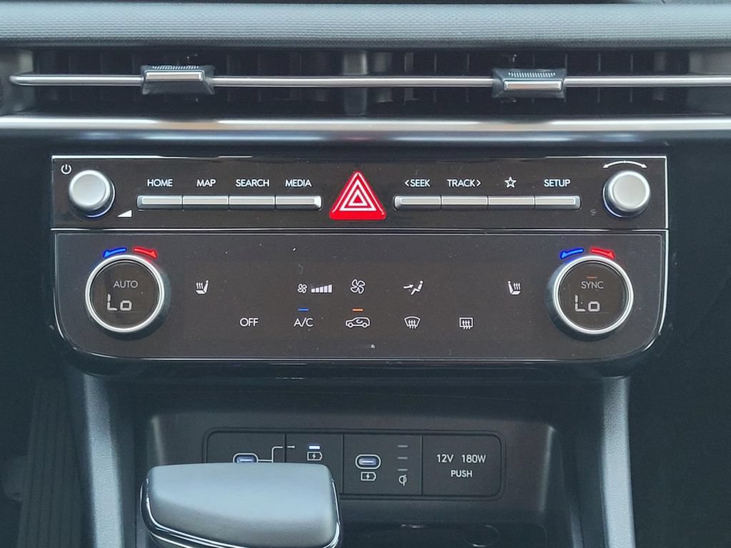 Certified 2025 Hyundai Tucson SEL FWD image 19