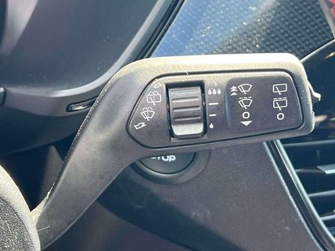 Used 2025 Ford Escape ST-Line FWD image 29