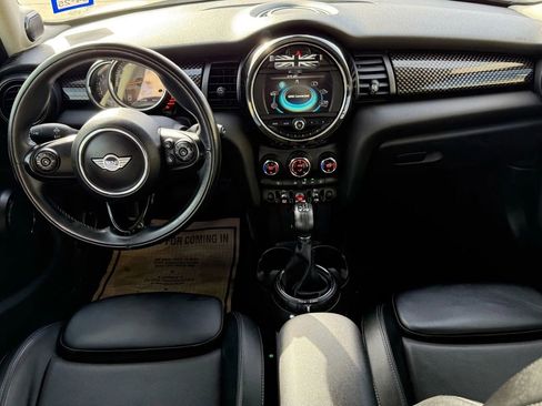 Used 2016 MINI Cooper S image 13
