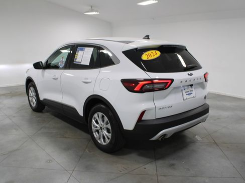 Used 2024 Ford Escape Active image 7