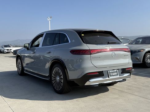 New 2025 Mercedes-Benz Maybach EQS 680 4MATIC image 7