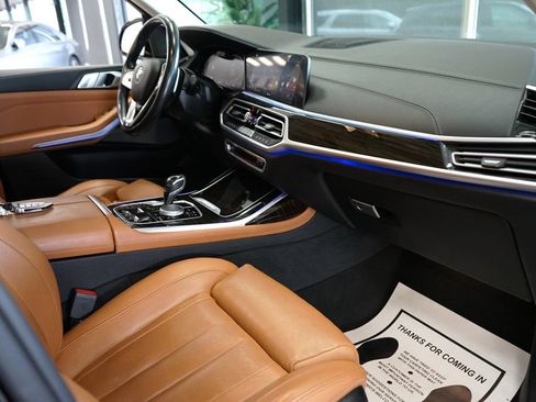 Used 2019 BMW X7 xDrive50i w/ Premium Package AWD/4WD image 57
