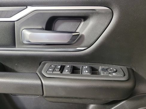 Used 2025 RAM 1500 Big Horn AWD/4WD image 16