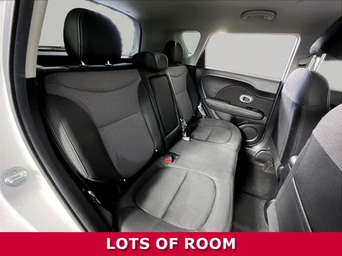 Used 2018 Kia Soul + FWD image 24