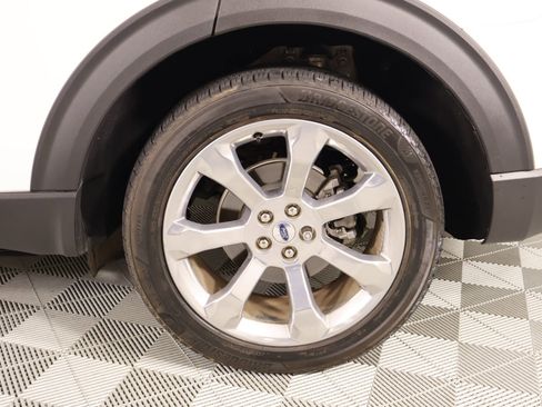 Used 2020 Ford Explorer Platinum w/ Premium Technology Package image 21