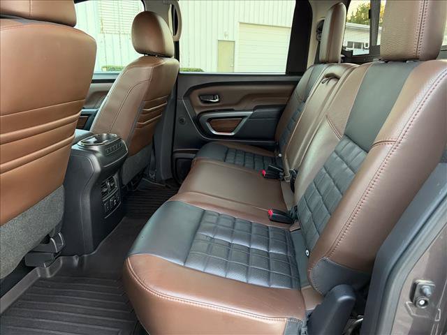Used 2017 Nissan Titan Platinum Reserve RWD image 18