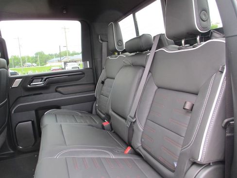 New 2026 GMC Sierra 2500 AT4X AWD/4WD image 13