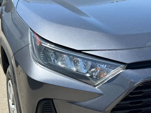 Used 2021 Toyota RAV4 LE image 14