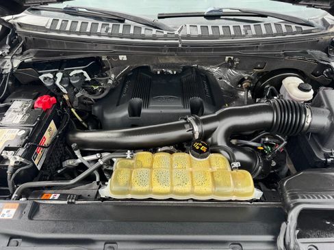 Used 2020 Ford Expedition XLT RWD image 22