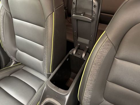 Used 2025 Chevrolet TrailBlazer ACTIV w/ Driver Confidence Package image 36