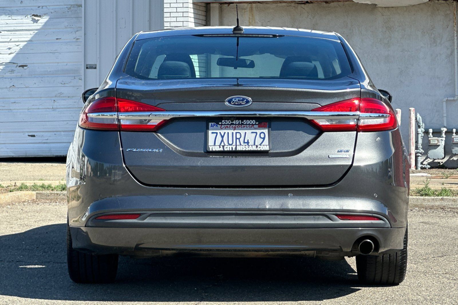 Used 2017 Ford Fusion SE w/ Fusion SE Technology Package FWD image 7