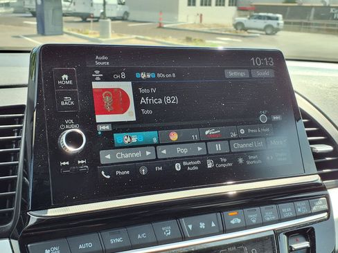 Used 2025 Honda Odyssey EX-L image 8