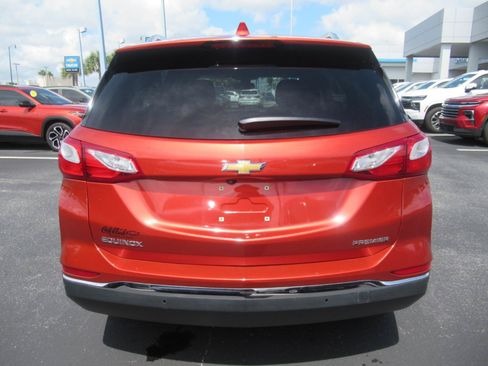 Used 2020 Chevrolet Equinox Premier FWD image 6