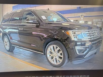 Used 2019 Ford Expedition Limited w/ Equipment Group 302A