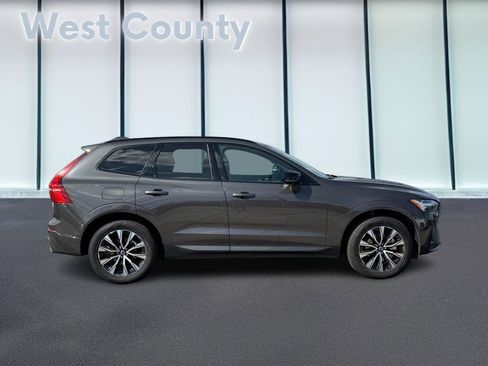 Used 2025 Volvo XC60 B5 Plus w/ Climate Package image 2