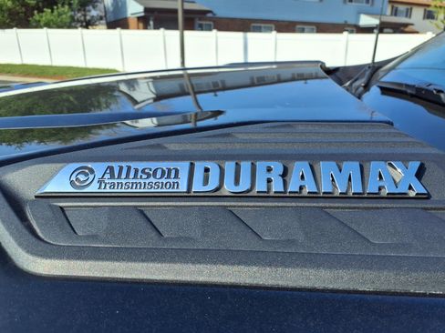 Used 2024 Chevrolet Silverado 3500 LT w/ Safety Package image 2