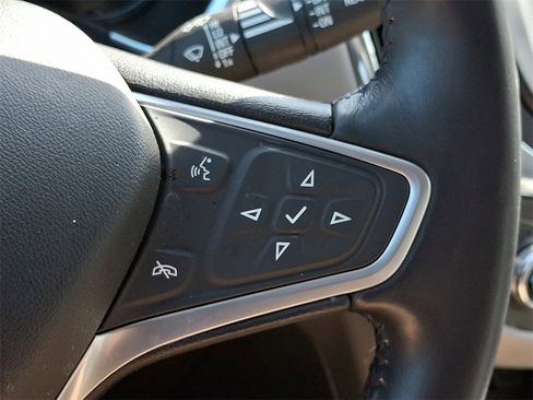 Used 2022 Chevrolet Equinox LT image 23