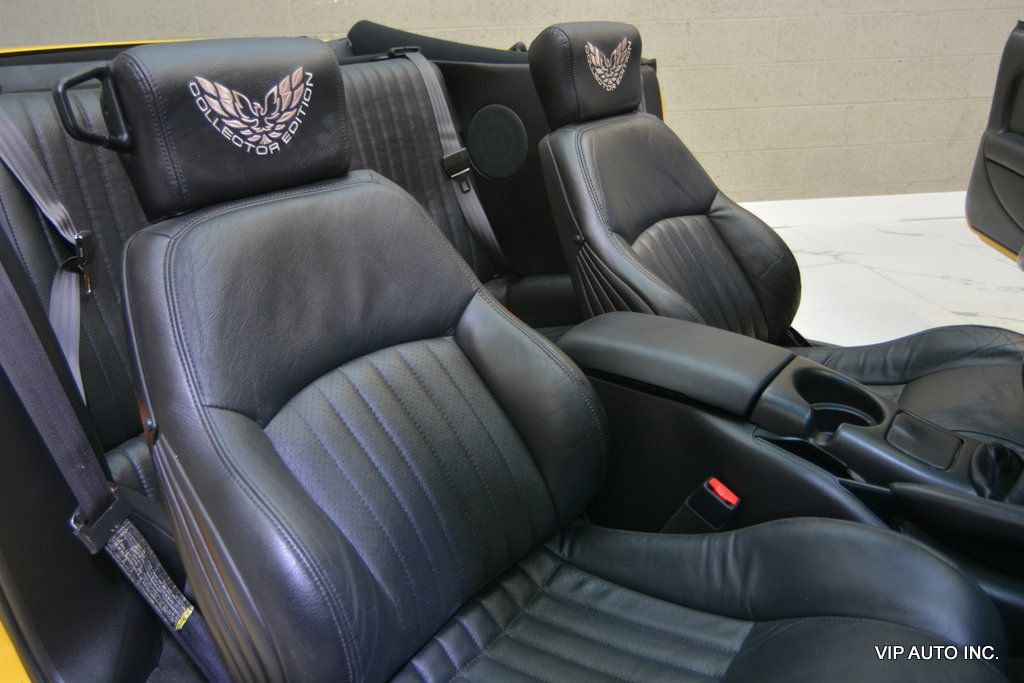 Used 2002 Pontiac Firebird Trans Am RWD image 28
