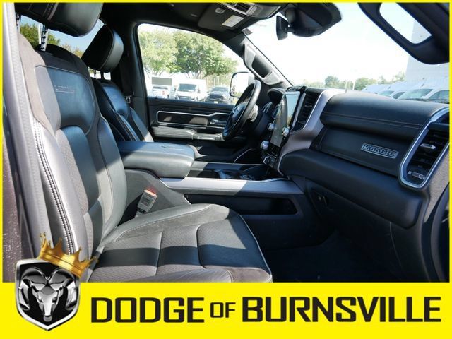 Used 2023 RAM 1500 Laramie AWD/4WD image 15