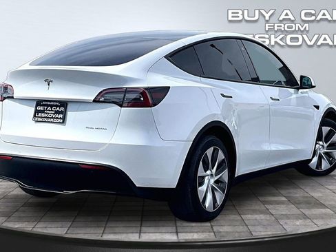 Used 2021 Tesla Model Y Long Range AWD/4WD image 13