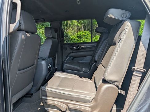 Used 2021 GMC Yukon Denali AWD/4WD image 25
