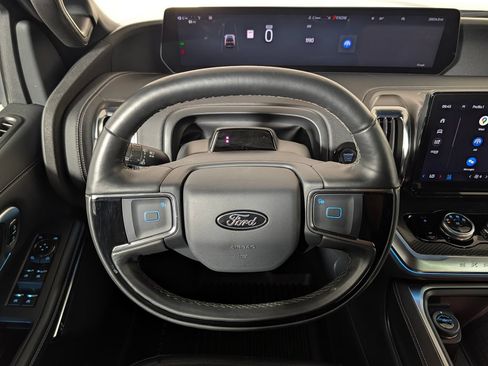 Certified 2025 Ford Expedition Platinum w/ Stealth Performance Package AWD/4WD image 19